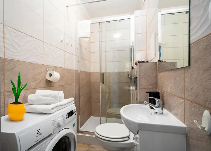 Osiedle Sady Zoliborskie, Sun&snow * Varšava